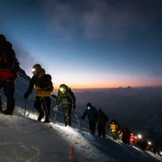 Восхождение на Эльбрус с проживанием в отеле поход, изображение 2